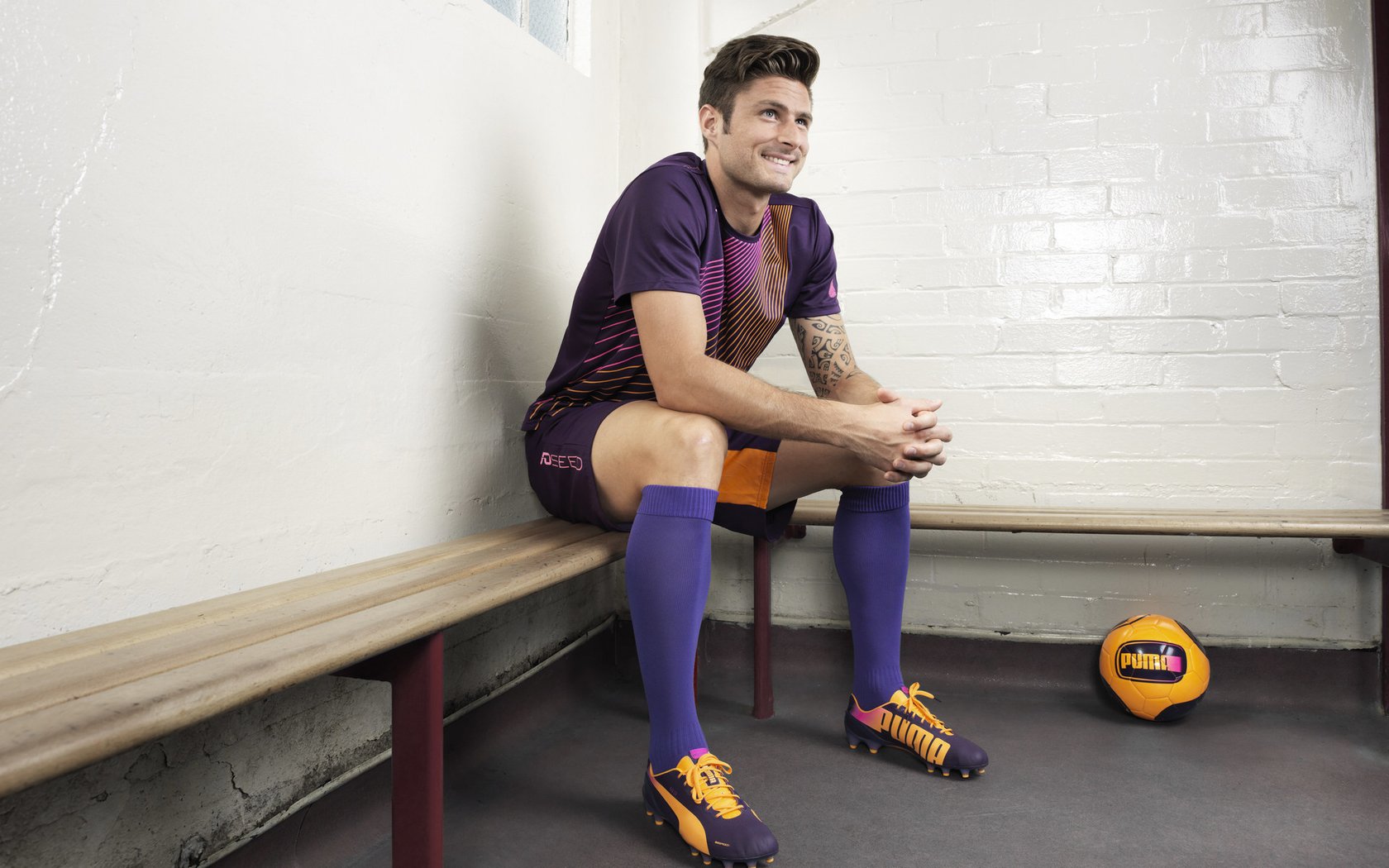 曼城继续在欧冠小组赛中展示统治力，经历心碎一周后 曼城需要在今夜的欧冠力挽狂澜